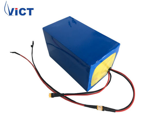 Golf Cart 12.8 Volt Lithium Battery Pack , LiFePO4 Deep Cycle Battery Easy Installation