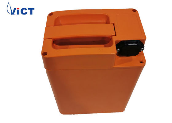 Plastic Case 12V 100Ah LiFePO4 Deep Cycle Battery Pack For RVs